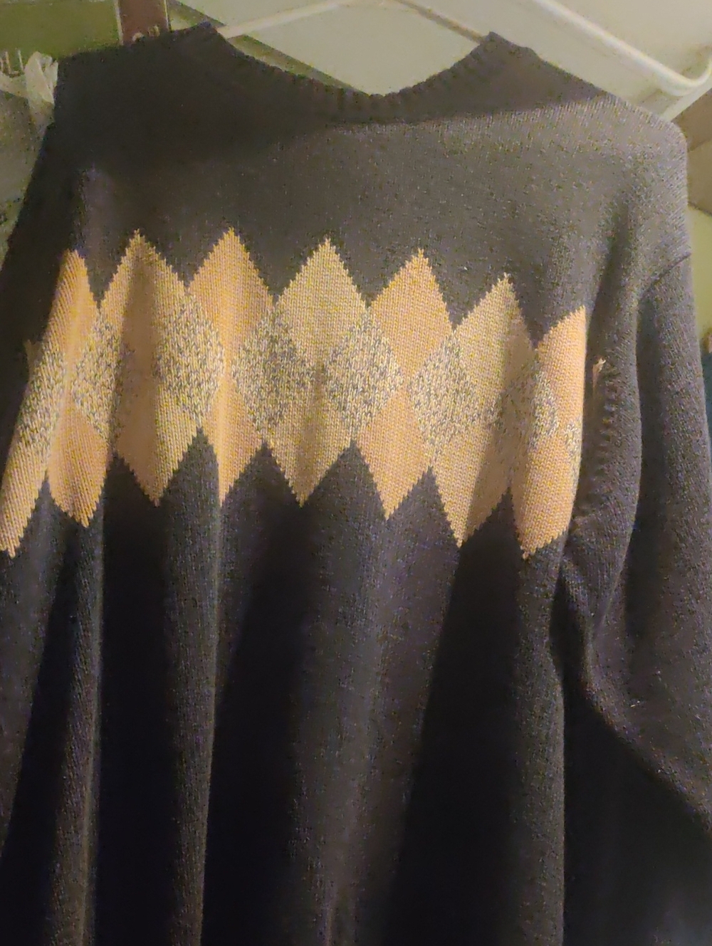 Geoffrey Beene Navy Sweater with Tan Argyle Pattern